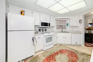 841 Bayport Cir, Venice, FL 34292 - Photo 29
