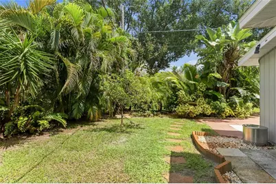 157 Hourglass Drive, Venice, FL 34293 - Photo 29