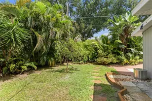 157 Hourglass Dr, Venice, FL 34293 - Photo 29