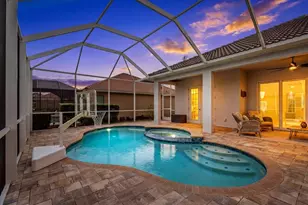 489 Arborview Ln, Venice, FL 34292 - Photo 3