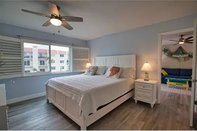240 Santa Maria Street #225, Venice, FL 34285 - Photo 17