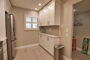 240 Santa Maria St, Venice, FL 34285 - Photo 7