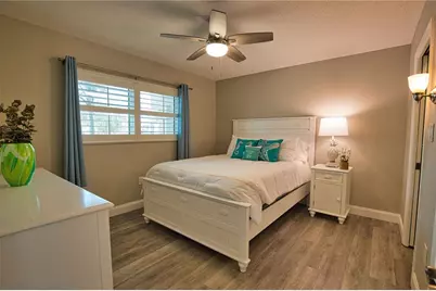 240 Santa Maria Street #225, Venice, FL 34285 - Photo 21