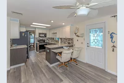 97 Lakeview Drive, North Port, FL 34287 - Photo 15