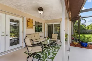 6640 Waterford Ln, Sarasota, FL 34238 - Photo 25