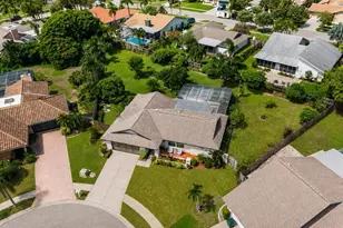 6640 Waterford Ln, Sarasota, FL 34238 - Photo 35
