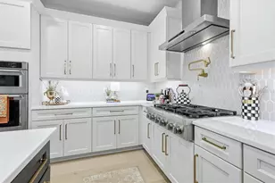 18580 Midsummer Pl, Venice, FL 34293 - Photo 15