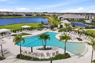 18580 Midsummer Pl, Venice, FL 34293 - Photo 3