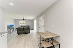 460 E Base Ave, Venice, FL 34285 - Photo 11