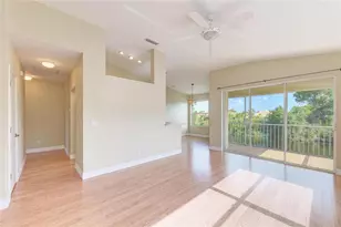 1404 Auburn Lakes Cir, Venice, FL 34292 - Photo 11