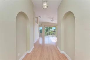 1404 Auburn Lakes Cir, Venice, FL 34292 - Photo 7