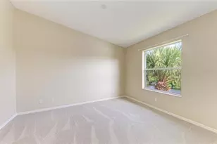 1404 Auburn Lakes Cir, Venice, FL 34292 - Photo 25
