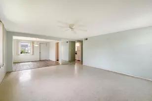 1523 Lakeside Dr, Venice, FL 34293 - Photo 9
