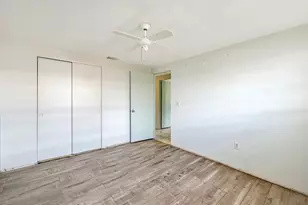 1523 Lakeside Dr, Venice, FL 34293 - Photo 25