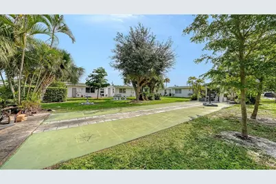 1523 Lakeside Drive #15, Venice, FL 34293 - Photo 31