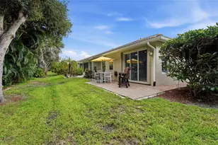 1071 Topelis Dr, Englewood, FL 34223 - Photo 5
