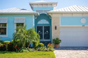 10391 Coquina Ct, Placida, FL 33946 - Photo 3
