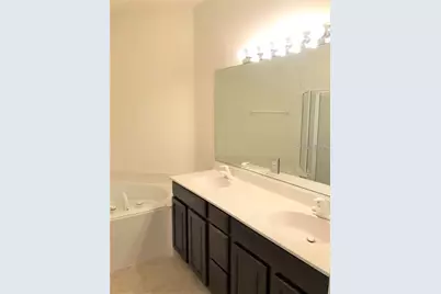 7002 Prosperity Circle #701, Sarasota, FL 34238 - Photo 17