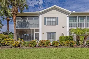 872 Saranac Lake Dr, Venice, FL 34292 - Photo 5