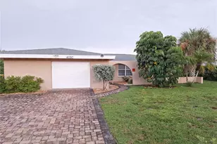 4050 Yucatan Cir, Port Charlotte, FL 33948 - Photo 1