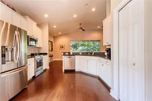 122 Altesino Ct, Venice, FL 34292 - Photo 13