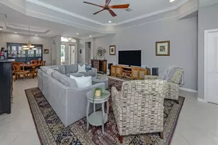 728 Serata St, Venice, FL 34285 - Photo 9