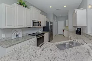 728 Serata St, Venice, FL 34285 - Photo 13