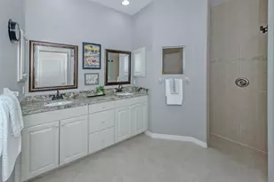 728 Serata St, Venice, FL 34285 - Photo 23