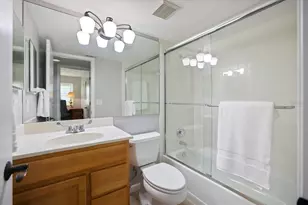 752 White Pine Tree Rd, Venice, FL 34285 - Photo 23