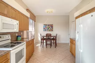 679 Lakescene Dr, Venice, FL 34293 - Photo 15