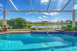 679 Lakescene Dr, Venice, FL 34293 - Photo 25