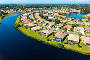 679 Lakescene Dr, Venice, FL 34293 - Photo 43