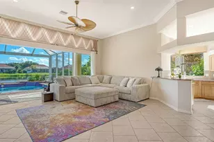 679 Lakescene Dr, Venice, FL 34293 - Photo 7