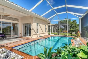 679 Lakescene Dr, Venice, FL 34293 - Photo 23