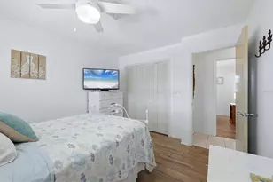 1027 Beach Manor Cir, Venice, FL 34285 - Photo 23