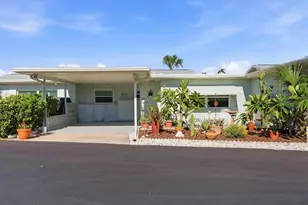 1027 Beach Manor Cir, Venice, FL 34285 - Photo 37