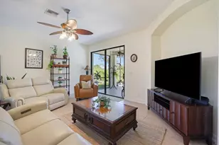 284 Albatross Rd, Rotonda West, FL 33947 - Photo 9