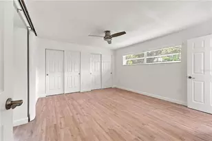 2855 Dueby St, Sarasota, FL 34231 - Photo 15
