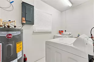 2855 Dueby St, Sarasota, FL 34231 - Photo 19