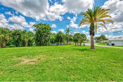 393 Circlewood Drive #Z3, Venice, FL 34293 - Photo 37