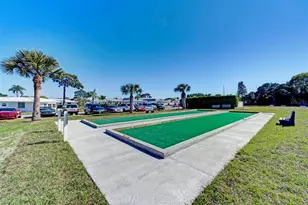 393 Circlewood Dr, Venice, FL 34293 - Photo 55
