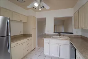2671 Greenbelt Yard, Sarasota, FL 34235 - Photo 7