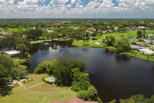 2671 Greenbelt Yard, Sarasota, FL 34235 - Photo 3