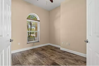 203 Lake Victoria Court, Englewood, FL 34223 - Photo 9