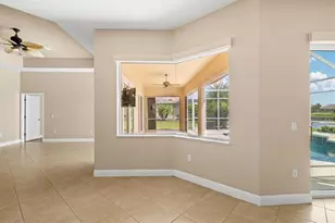 203 Lake Victoria Ct, Englewood, FL 34223 - Photo 29