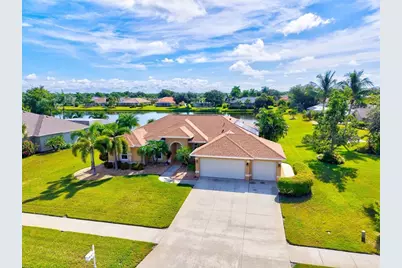 203 Lake Victoria Court, Englewood, FL 34223 - Photo 63