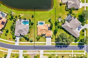 203 Lake Victoria Ct, Englewood, FL 34223 - Photo 67