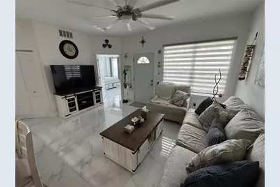 200 Gardens Edge Drive #214, Venice, FL 34285 - Photo 9