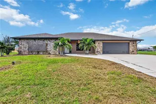 166 Mark Twain Ln, Rotonda West, FL 33947 - Photo 3