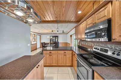 166 Mark Twain Lane, Rotonda West, FL 33947 - Photo 17